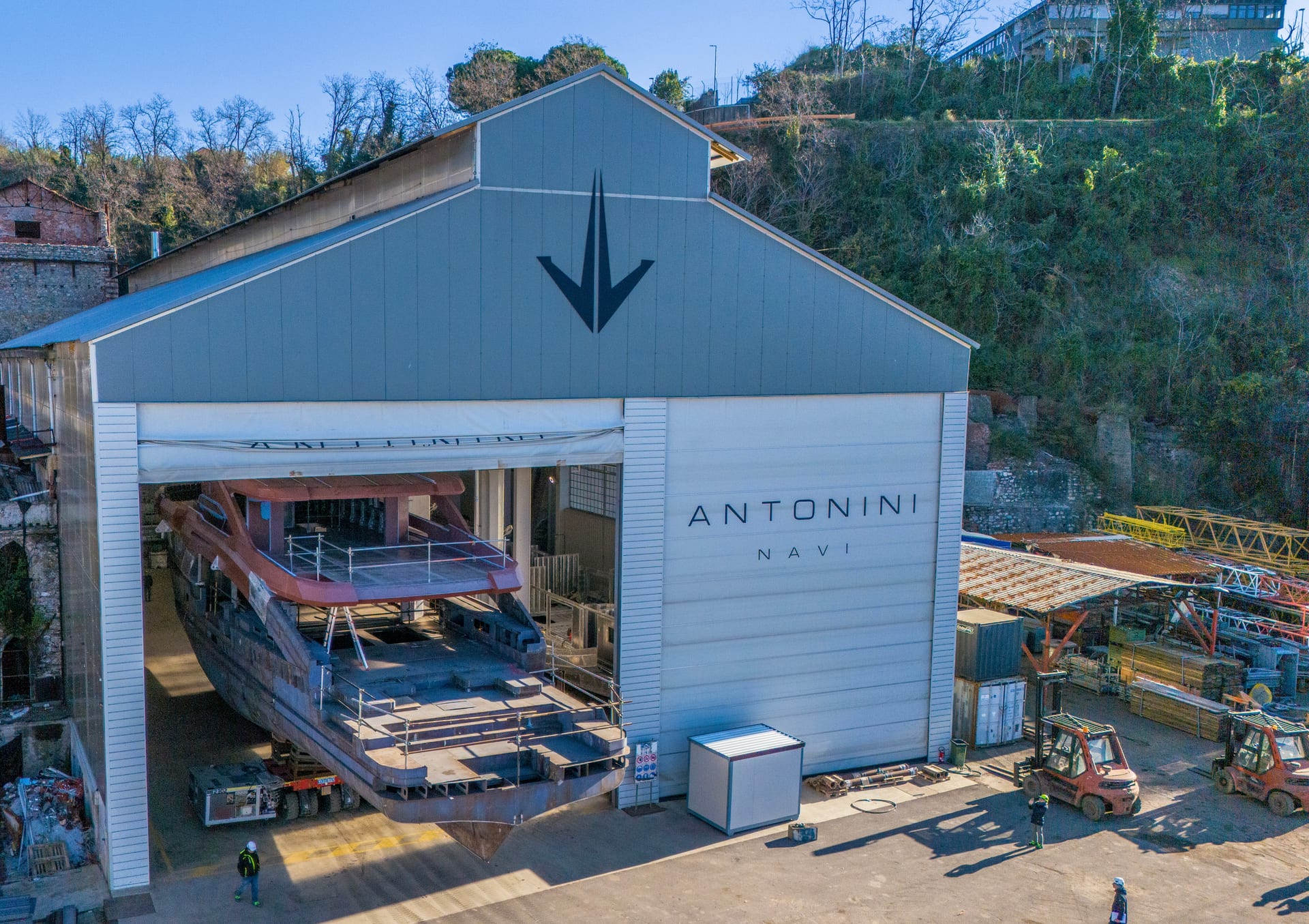 GRUPPO ANTONINI INVESTS €10 MILLION IN A NEW BRAND